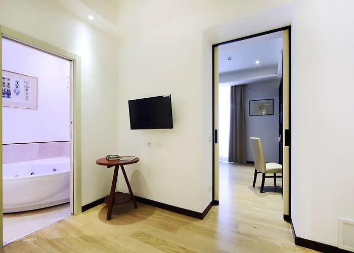 Ig-suites 3*